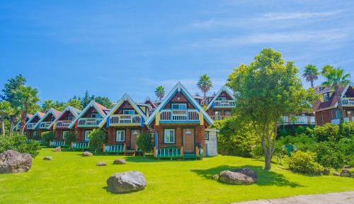 Vintage Deluxe Villa