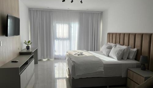 Two-Bedroom Deluxe Apartment