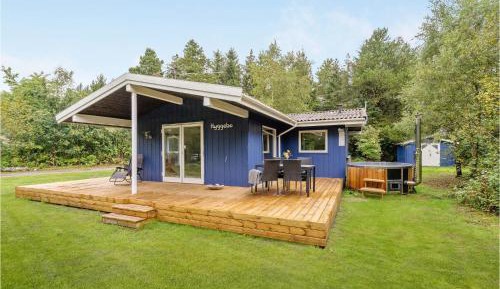 Two-Bedroom Holiday Home