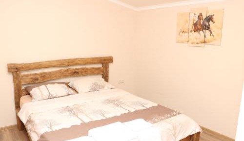 Standard Double Room with Shared Bathroom