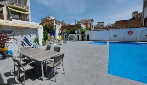 Superior Double Room with Pool View