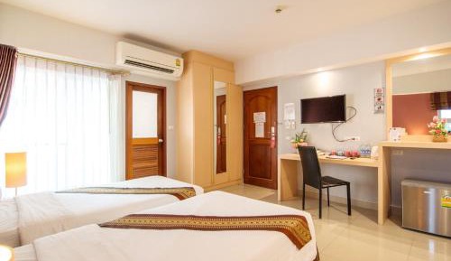 Standard Twin Room