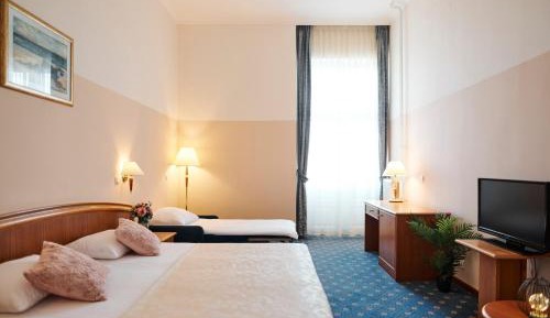 Family Room with Sea View