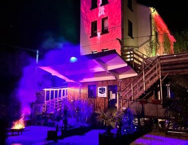 Apartment with Terrace