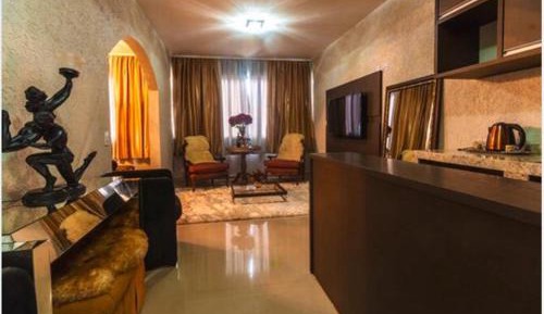 King Suite with Spa Bath