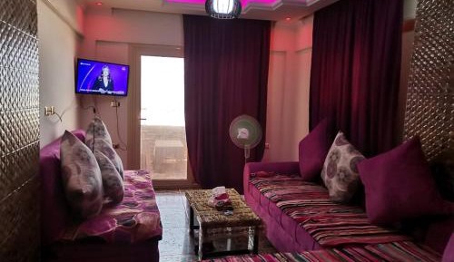 Two-Bedroom Apartment with Balcony and Sea View