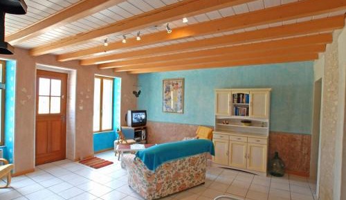 Holiday Home (4 Adults)
