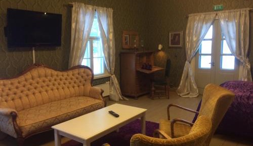 Family Room with Private Bathroom