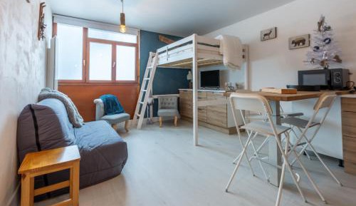 Studio Apartment
