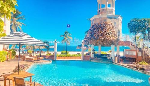 Queen Suite with Sea View