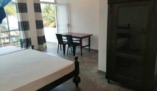 Standard Twin Room with Sea View