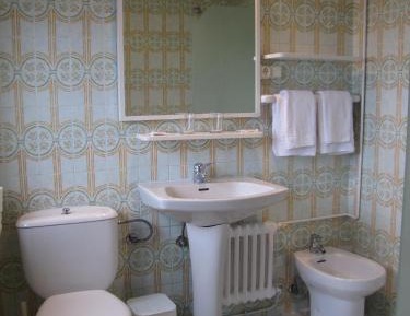 Connected Rooms