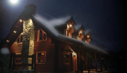 Apartment with Mountain View