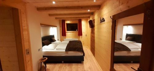 Superior King Suite