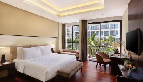 Premier Room