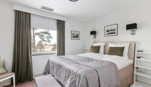 Family King Room with Sofa Bed