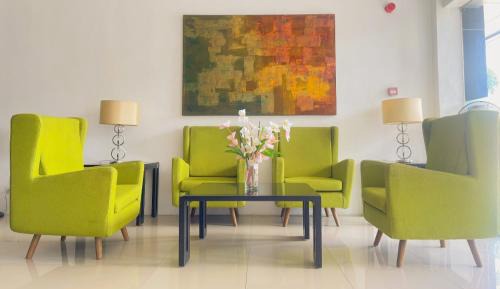 Standard Twin Room