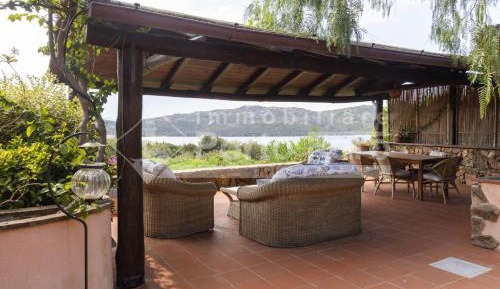 Villa - Beach Front