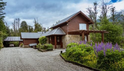 Cottage with Garden View