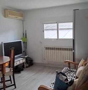 Standard Single Room with Shared Bathroom