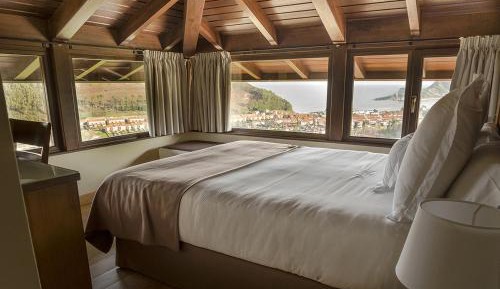 Superior Double Room with parking 