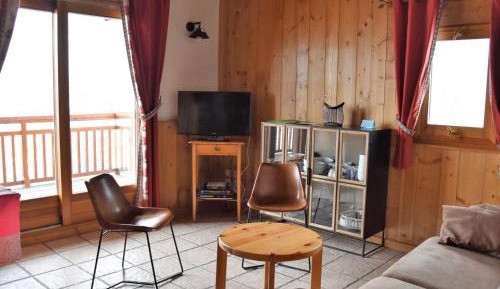 Apartment (6 Adults)