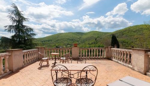 Superior Double or Twin Room with Terrace