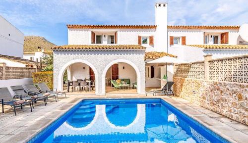 Three-Bedroom Villa