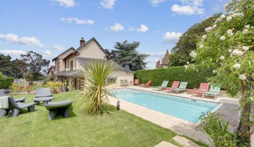 Villa with Private Pool