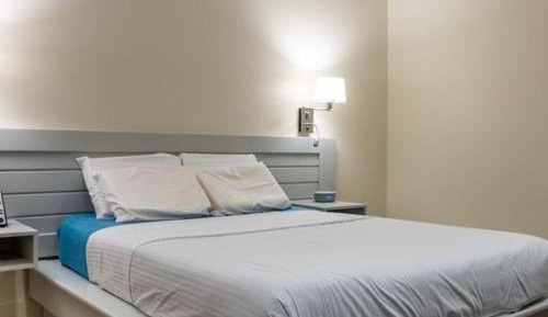 Queen Room - Disability Access