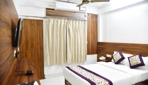 Deluxe Single Room