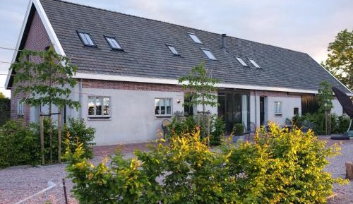 Deluxe Double or Twin Room with Garden View