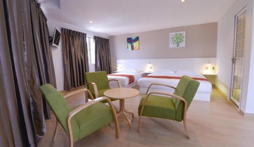 Executive Suite