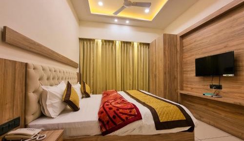 Superior King Room