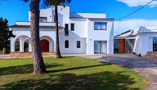 Deluxe Villa