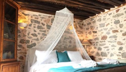  Suite with Private Terrace 