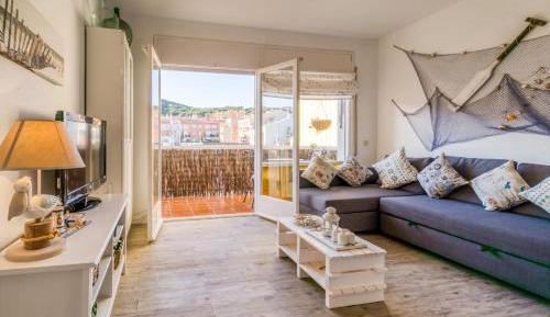 Apartment with Balcony