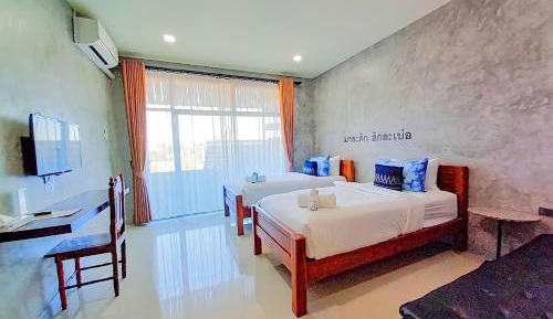 Standard Twin Room with Sofa