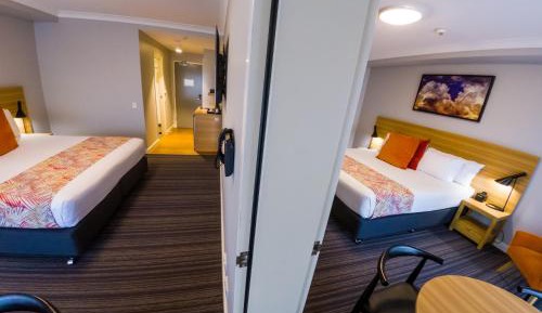 Interconnecting - King Rooms