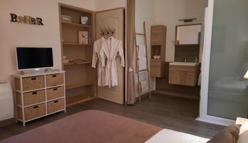 Double Room with Private Bathroom