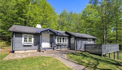 Two-Bedroom Holiday Home