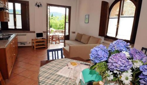 One-Bedroom Apartment with air conditioning