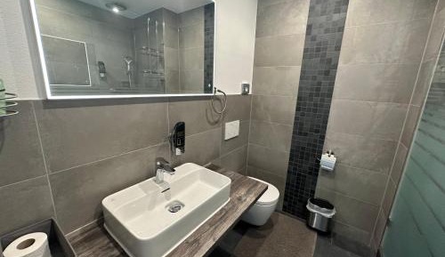 Deluxe Single Room with Balcony