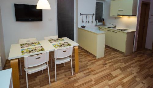 One-Bedroom Apartment (2 - 4 Adults)