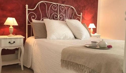 Junior Suite with Garden View