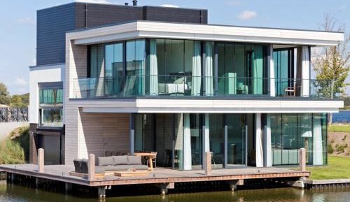 Five-Bedroom Holiday Home