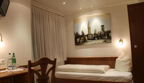 Standard Single Room