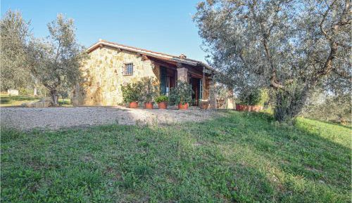 One-Bedroom Holiday Home
