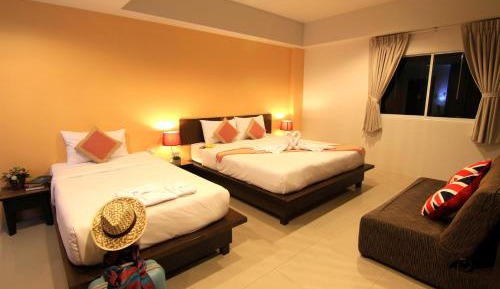 Deluxe Family Room