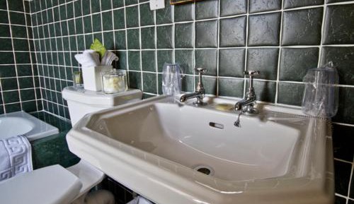 Deluxe Double Room with Bath